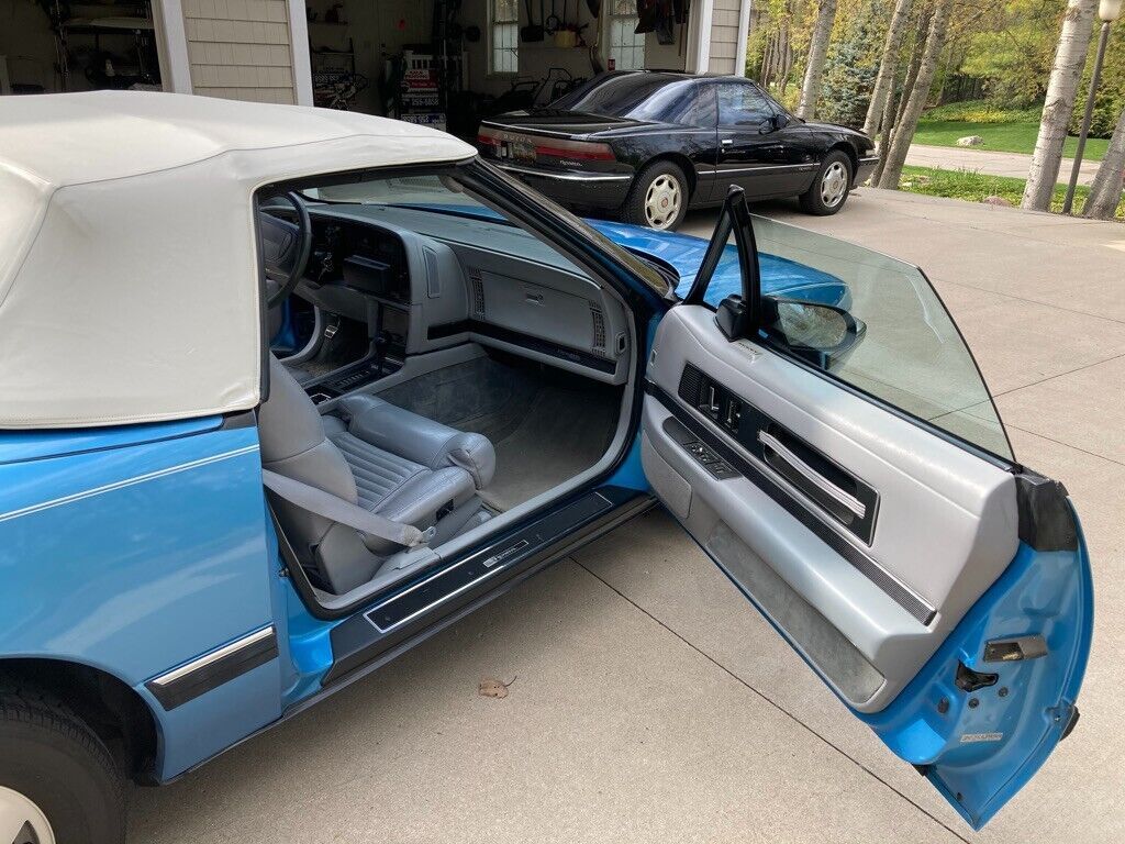 1990 Buick Reatta - photo 6