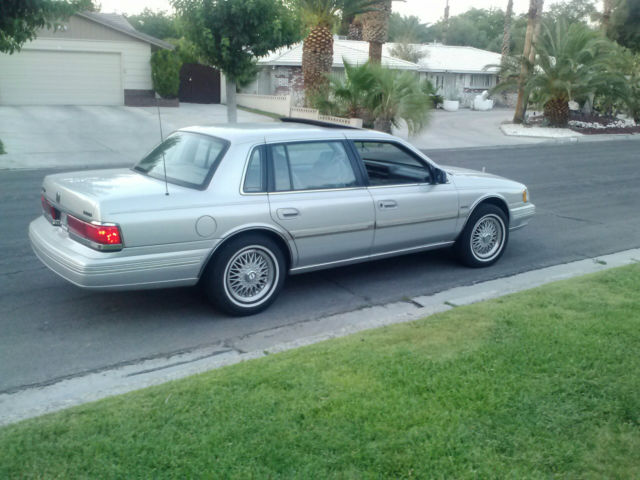 1990 Lincoln Continental Pucci Series - photo 2