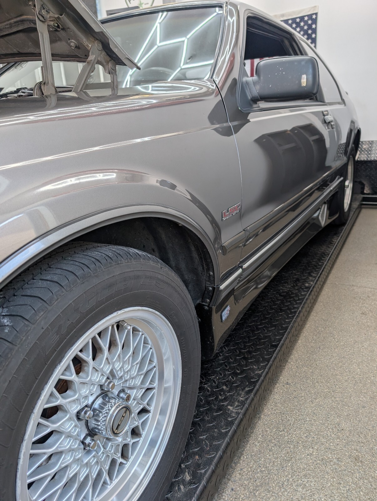 1990 Lincoln Mark Series LSC - photo 2