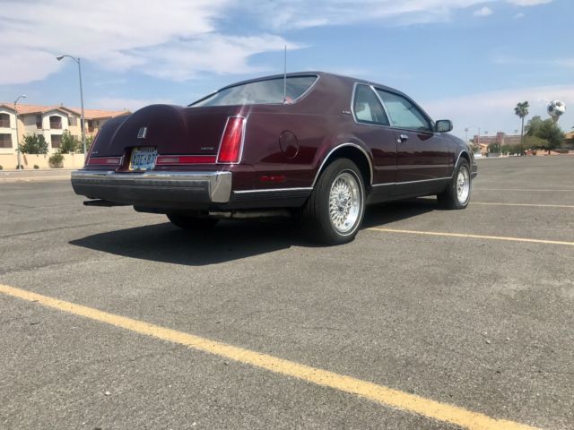 1990 Lincoln Mark Series 2-door coupe - photo 6