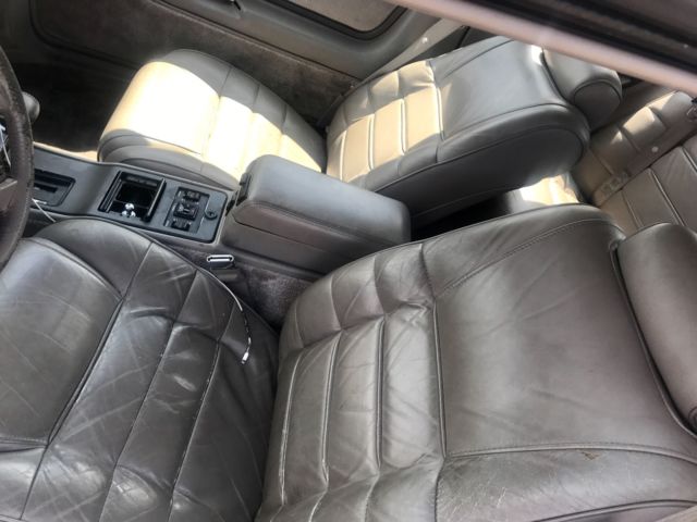 1990 Lincoln Mark Series 2-door coupe - photo 9