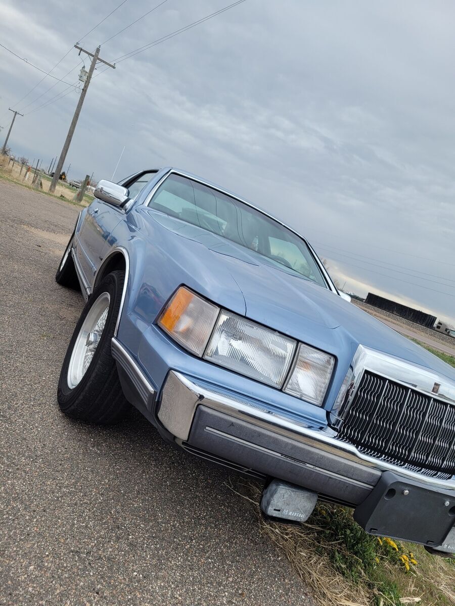 1990 Lincoln Mark Series LSC - photo 2