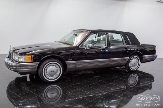1990 Lincoln Town Car Signature - photo 2