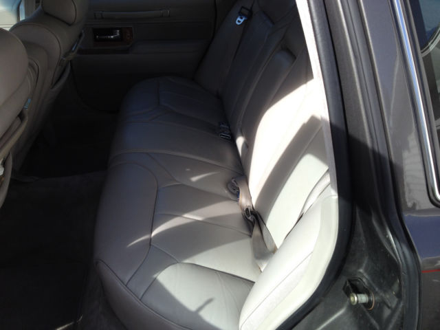 1990 Lincoln Town Car - photo 6