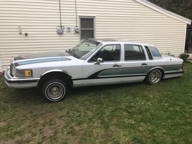 1990 lincoln town car signature series low rider 1990 Lincoln Town Car