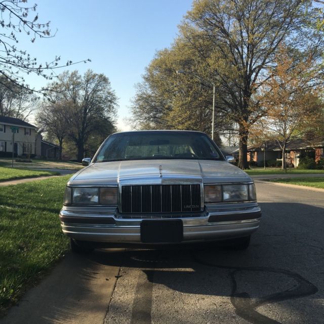 1990 Lincoln Continental - photo 3