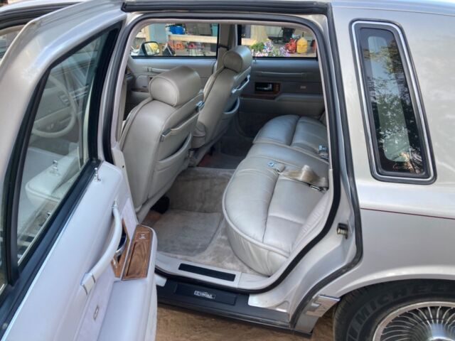 1990 Lincoln Cartier edtion - photo 9