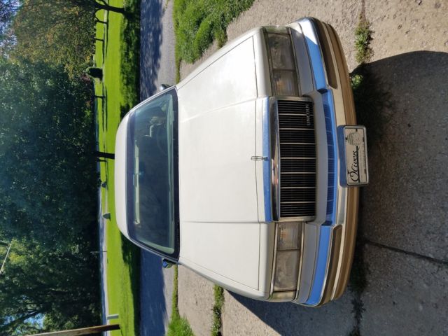 1990 Lincoln Town Car - photo 4