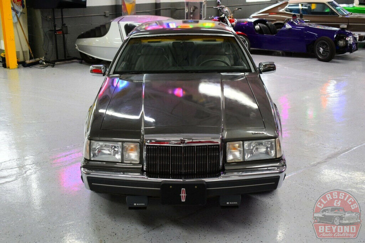 1990 Lincoln Mark Series LSC - photo 3