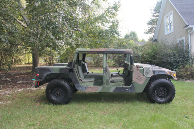 1900 Hummer H1 4 Door Wagon - photo 3