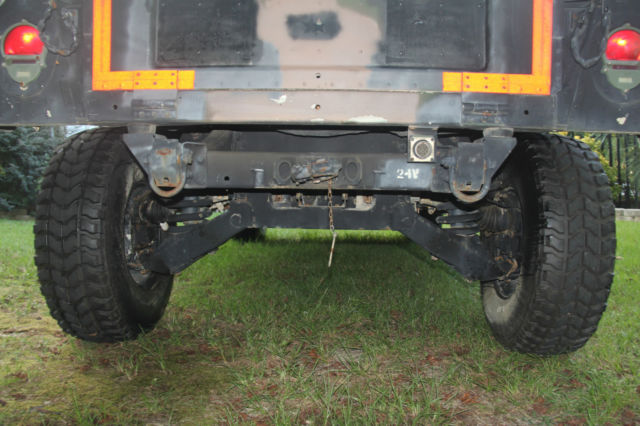 1900 Hummer H1 4 Door Wagon - photo 9