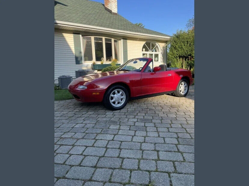 1990 Mazda MX-5 Miata 2dr Convertible w/OEM Hardtop - photo 4