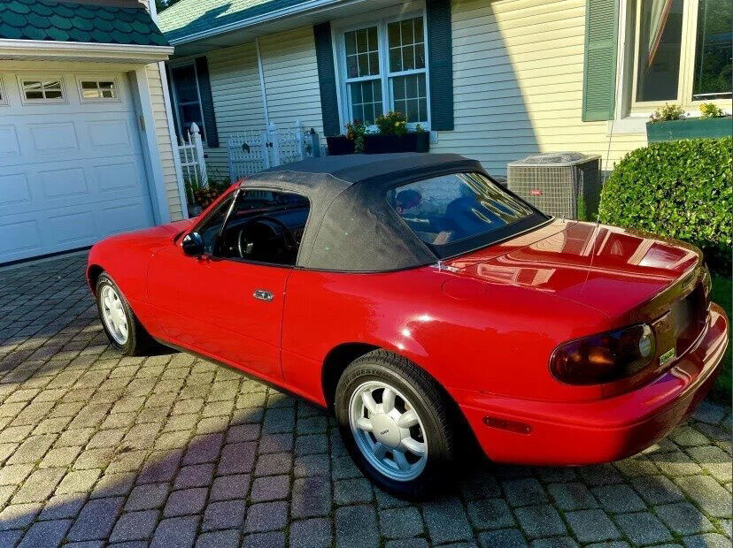 1990 Mazda MX-5 Miata 2dr Convertible w/OEM Hardtop - photo 5