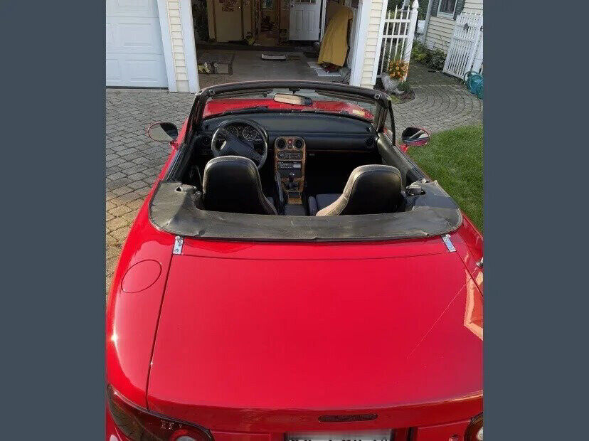1990 Mazda MX-5 Miata 2dr Convertible w/OEM Hardtop - photo 7