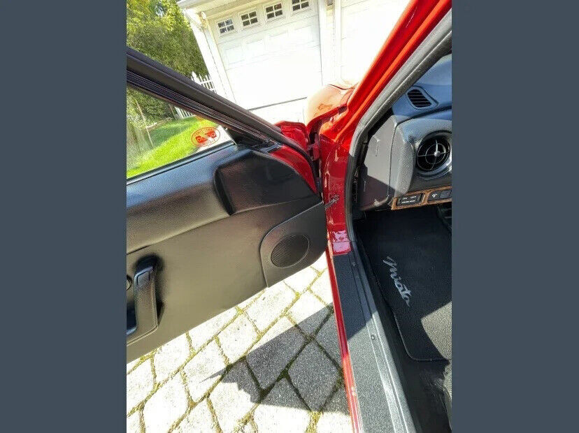 1990 Mazda MX-5 Miata 2dr Convertible w/OEM Hardtop - photo 9