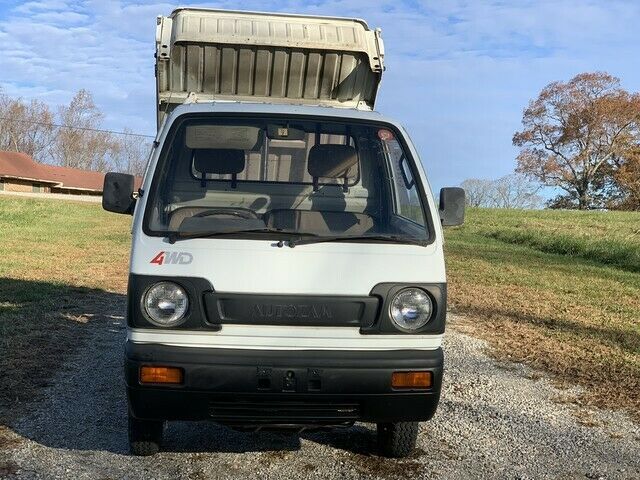 1990 Mazda Other - photo 2
