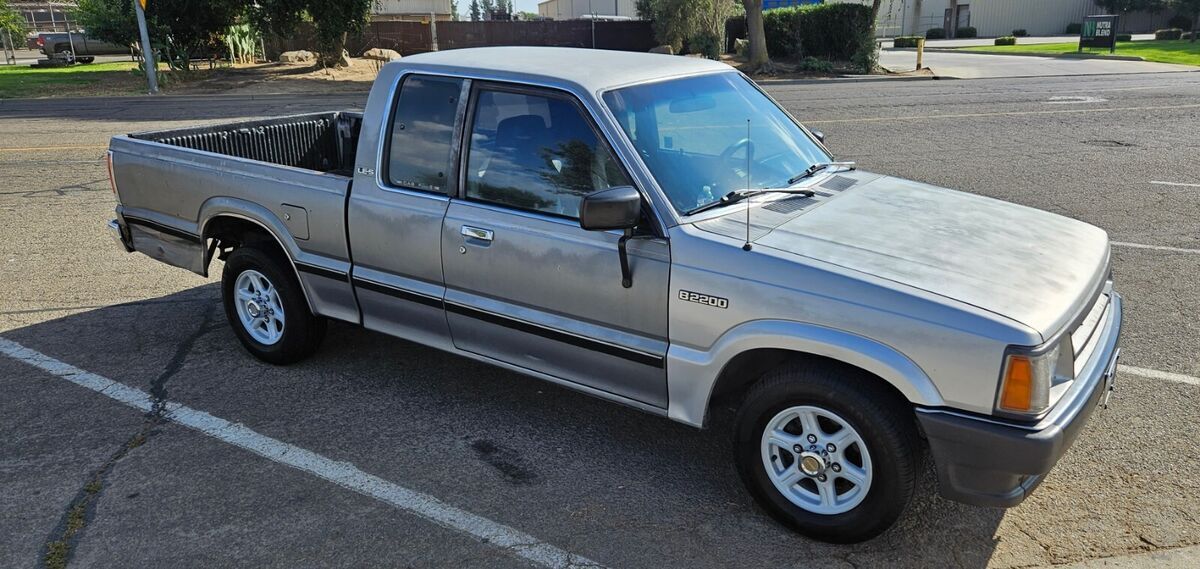 1990 Mazda B-Series Pickups LE-5 - photo 3