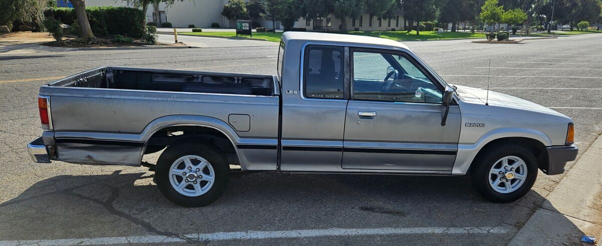 1990 Mazda B-Series Pickups LE-5 - photo 4