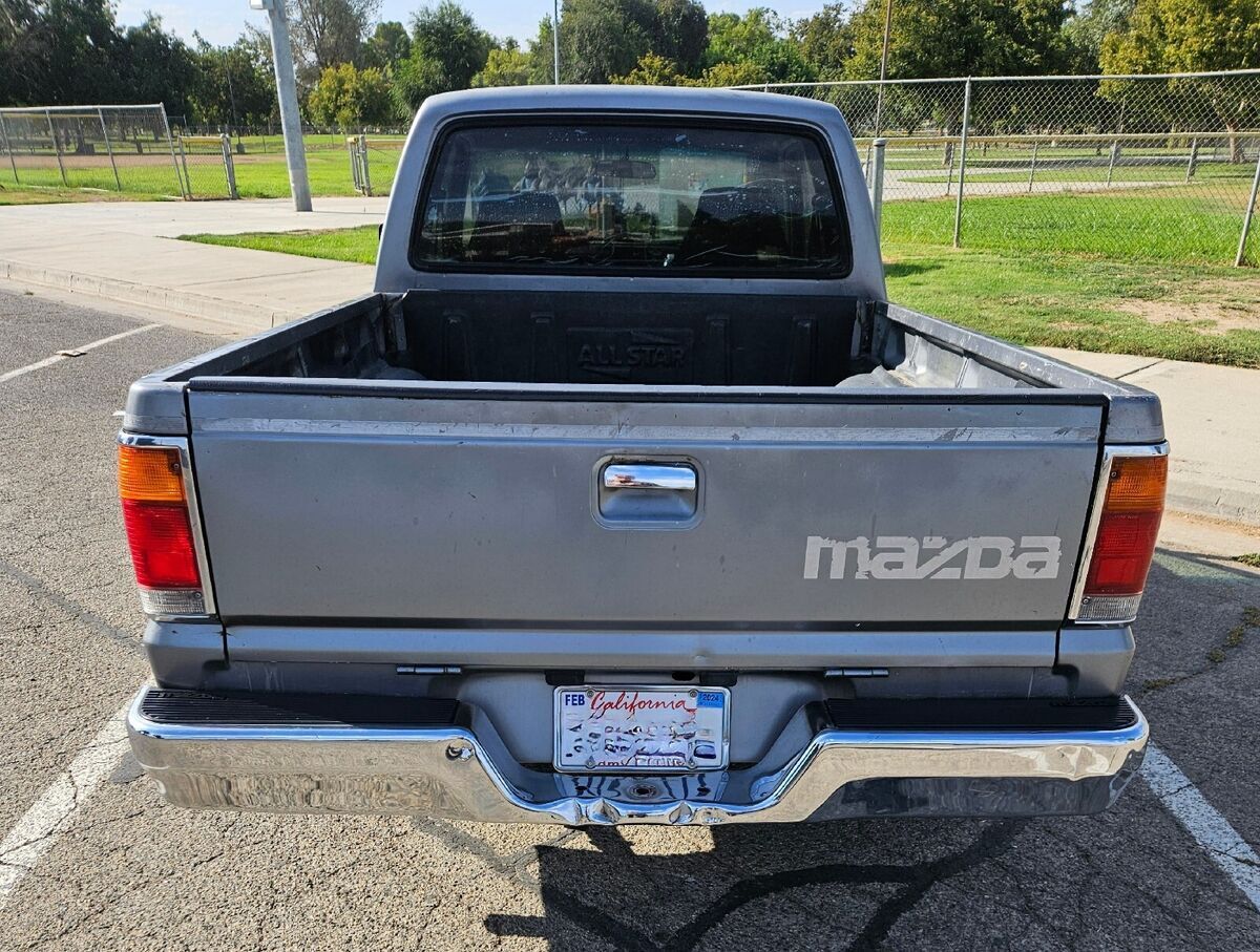 1990 Mazda B-Series Pickups LE-5 - photo 6