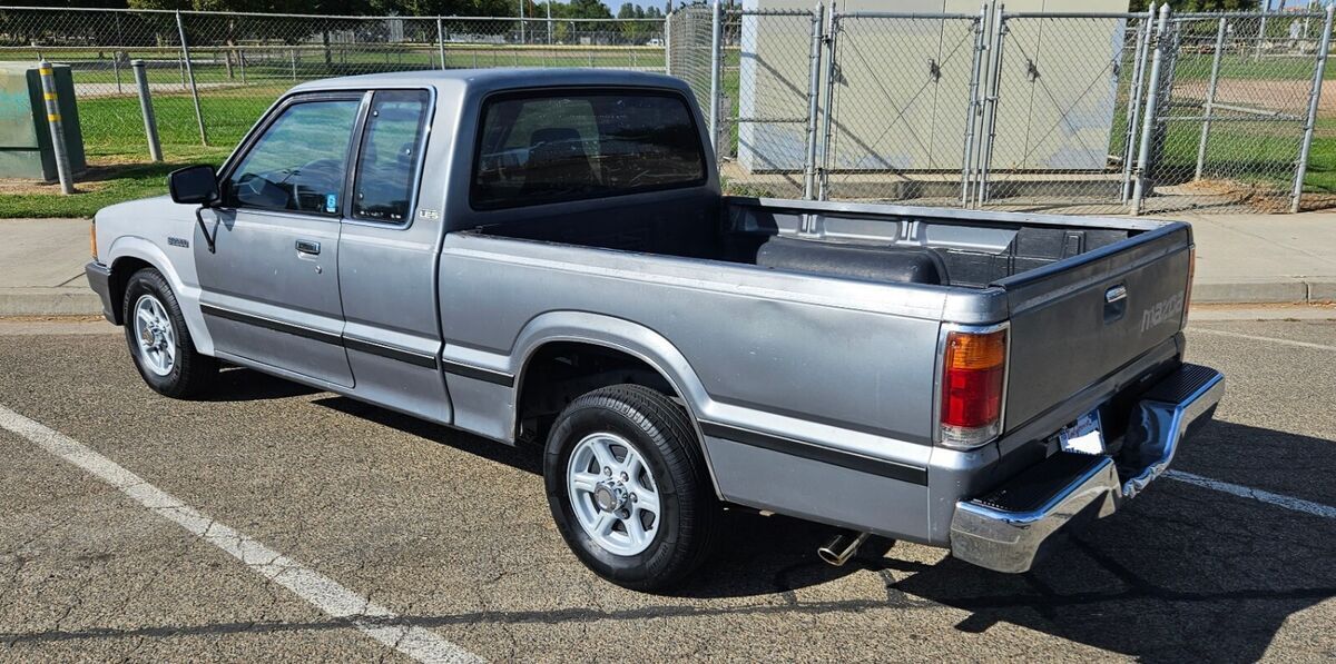 1990 Mazda B-Series Pickups LE-5 - photo 7
