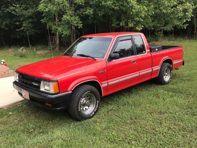 1990 Mazda B-Series Pickups - photo 2