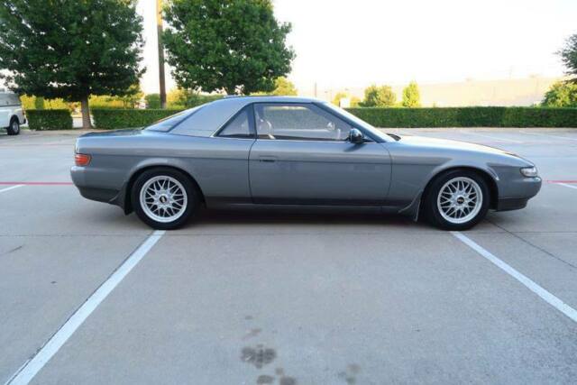 1990 Mazda Eunos Cosmo - photo 3