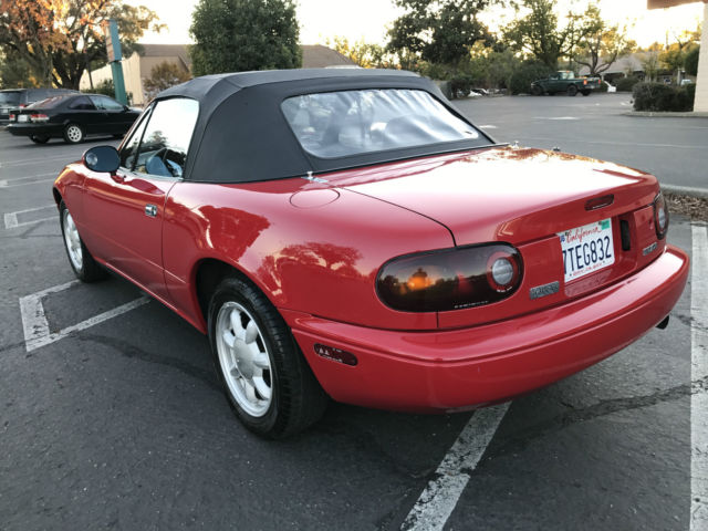 1990 Mazda MX-5 Miata Base Convertible 2-Door - photo 7