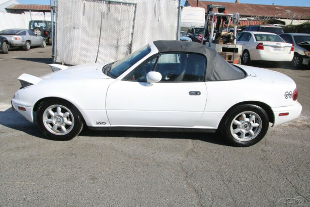 1990 Mazda MX-5 Miata - photo 2