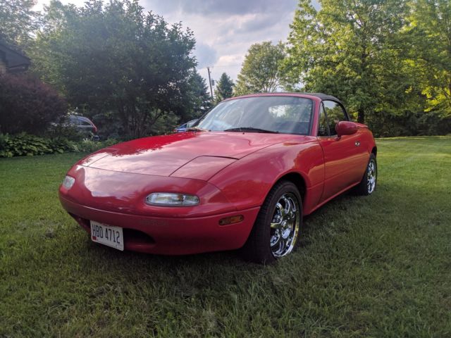 1990 Mazda Miata 5spd, 83k, B-pkg w/A/C 1990 Mazda MX-5 Miata