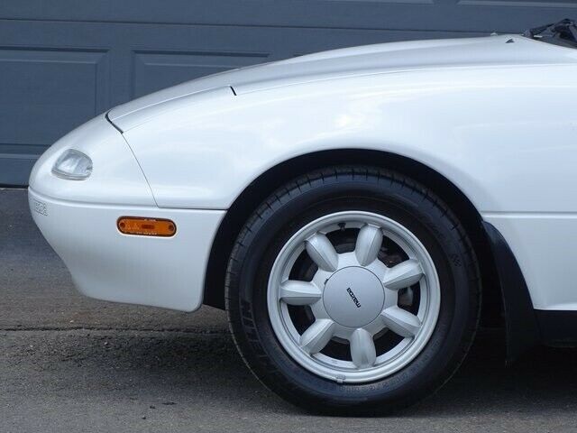 1990 Mazda MX-5 Miata -- - photo 8