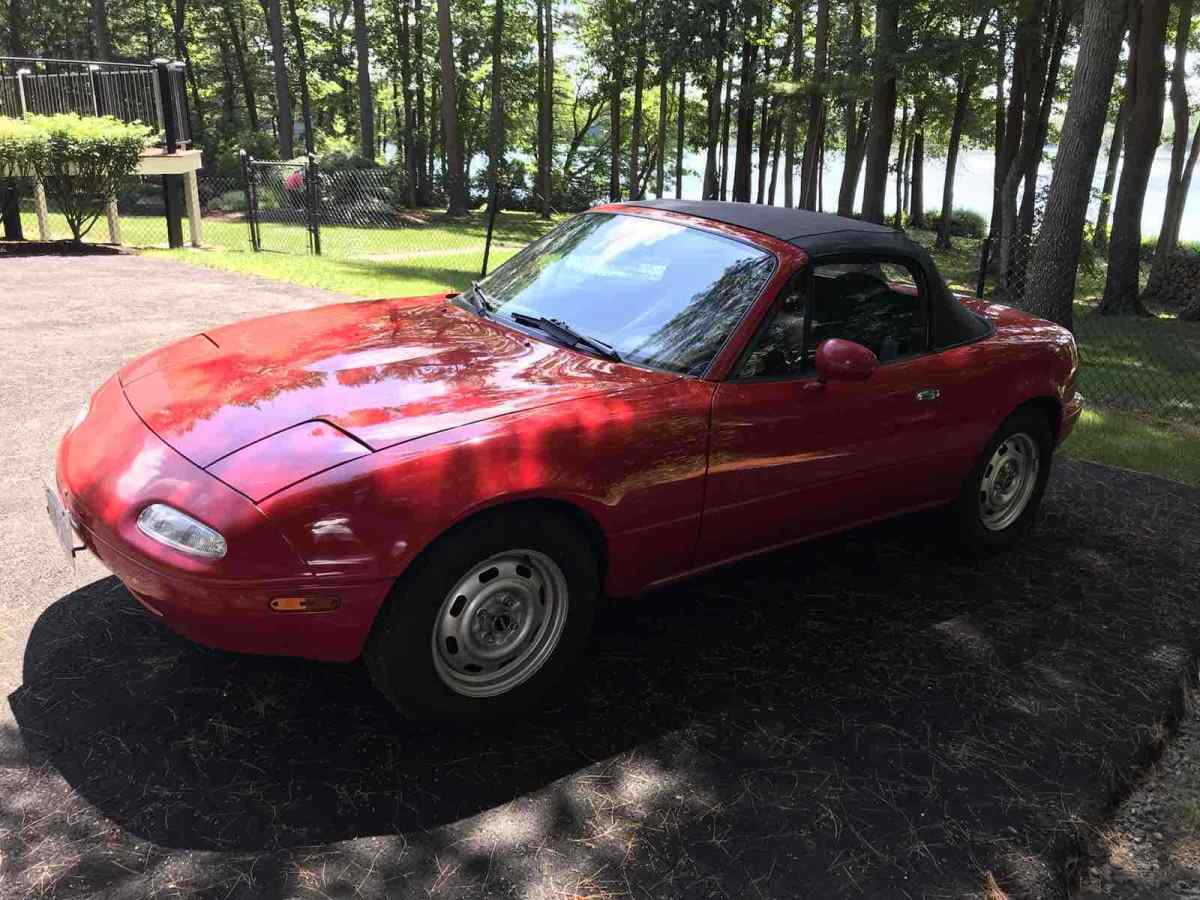 1990 Mazda Miata Convertible Red RWD Manual 1990 Mazda Miata