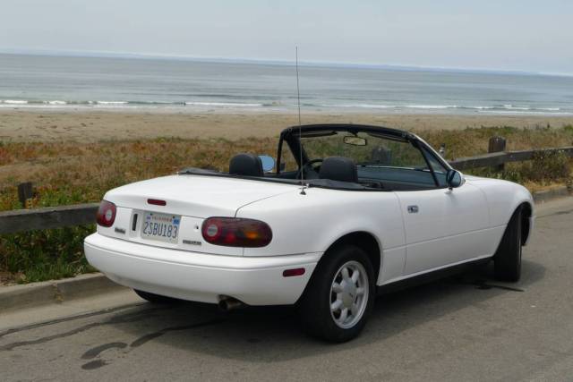 1990 Mazda MX-5 Miata A Package - photo 2