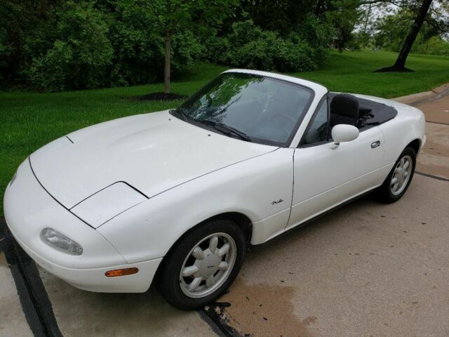 1990 Mazda MX-5 Miata Package A