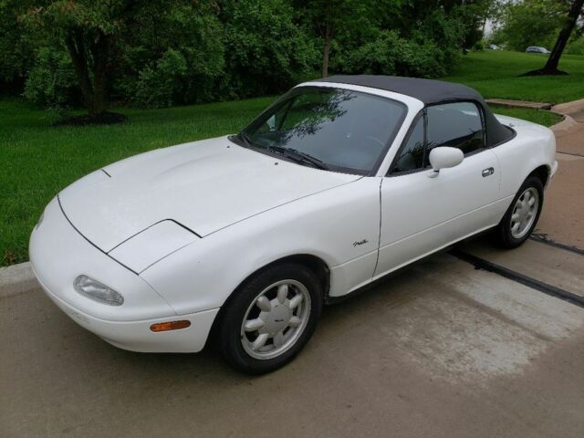 1990 Mazda MX-5 Miata Package A - photo 3