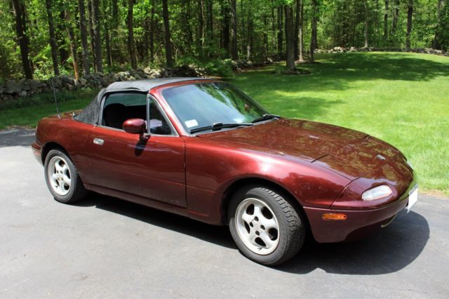 1990 Mazda Miata Selling For Parts or Repair (Auto trans needs Re-build) AS-IS 1990 Mazda MX-5 Miata