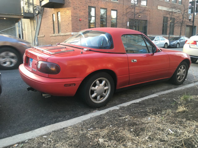 1990 Mazda MX-5 Miata 2 seat convertible/coupe - photo 3