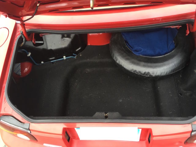 1990 Mazda MX-5 Miata 2 seat convertible/coupe - photo 9