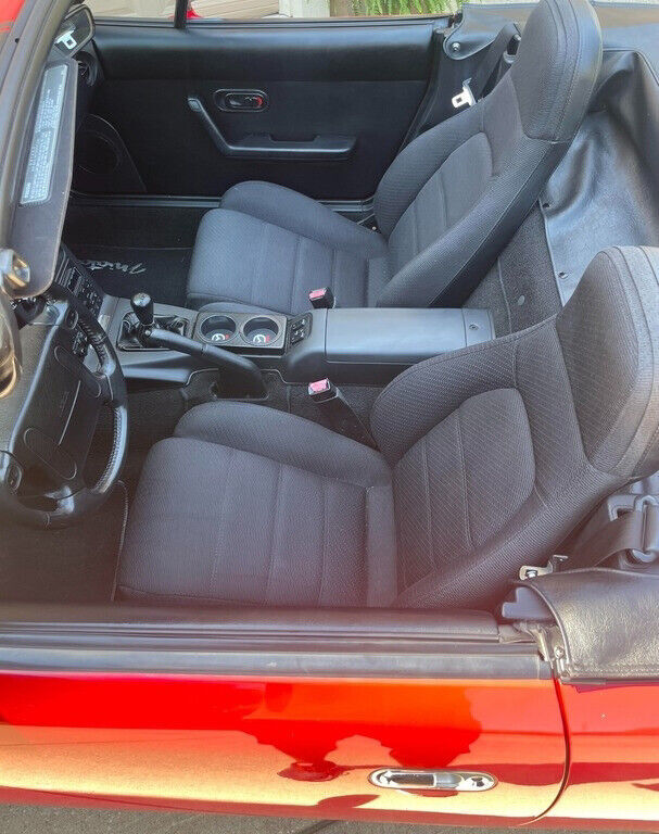1990 Mazda MX-5 Miata 2dr Convertible - photo 12