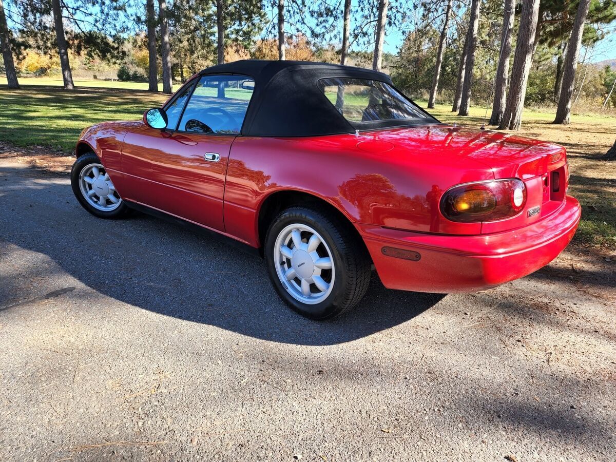 1990 Mazda MX-5 Miata Convertible - photo 4