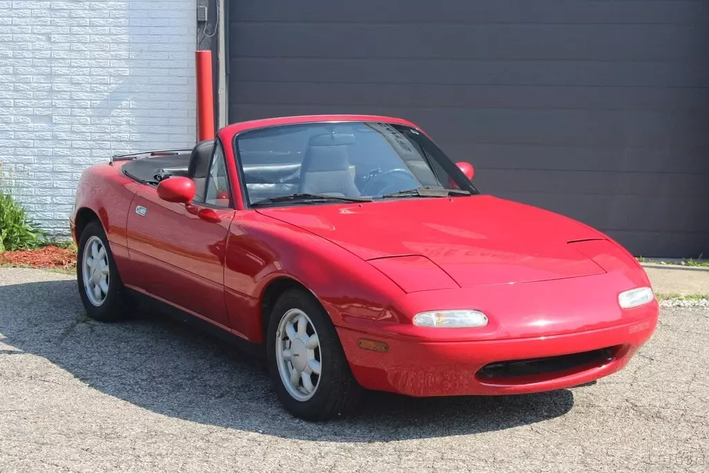 1990 Mazda MX-5 Miata