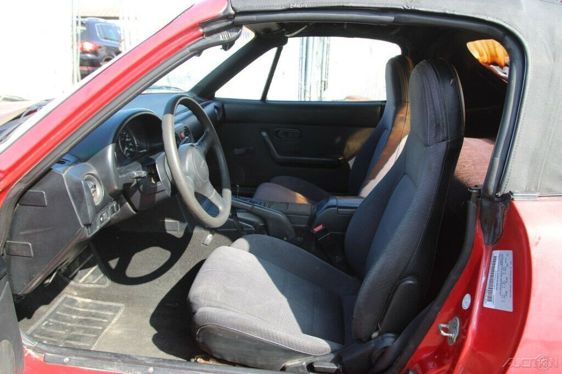 1990 Mazda MX-5 Miata - photo 12