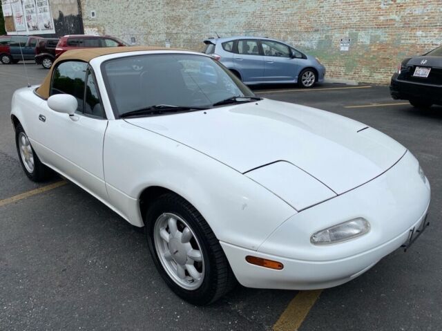 1990 Mazda MX-5 Miata Base 2dr Convertible - photo 6