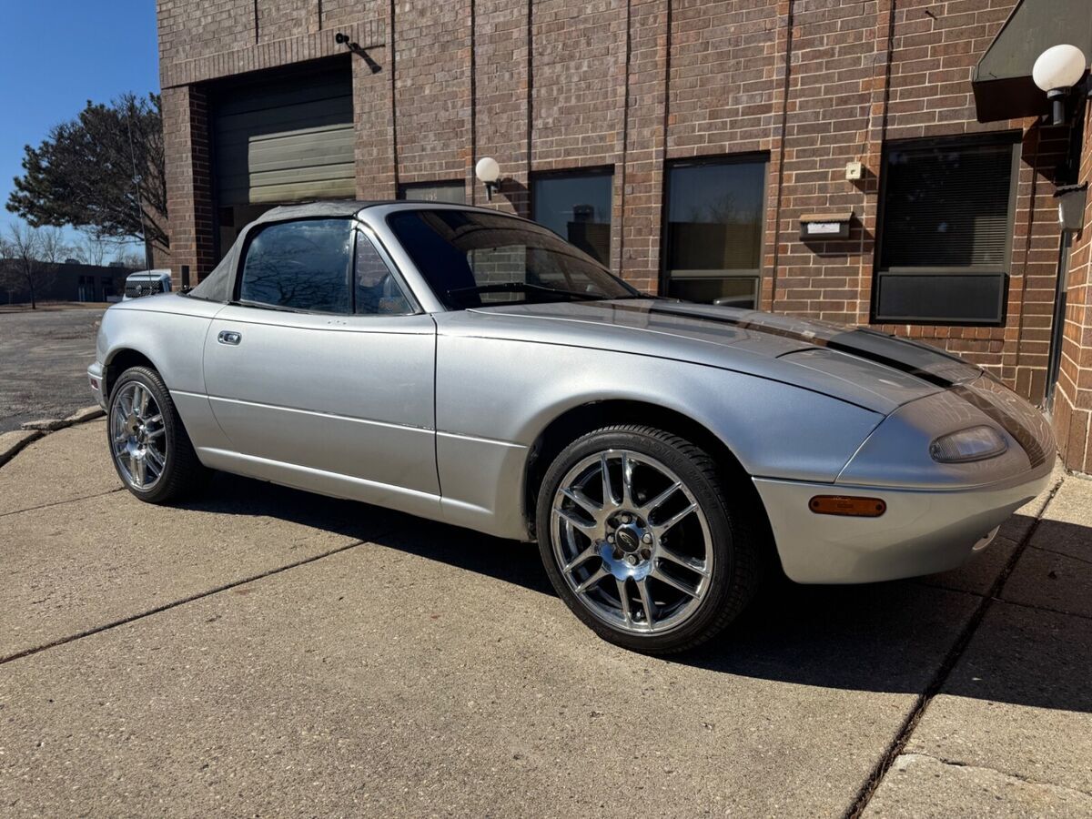 1990 Mazda MX-5 Miata Convertible - 6spd - photo 11