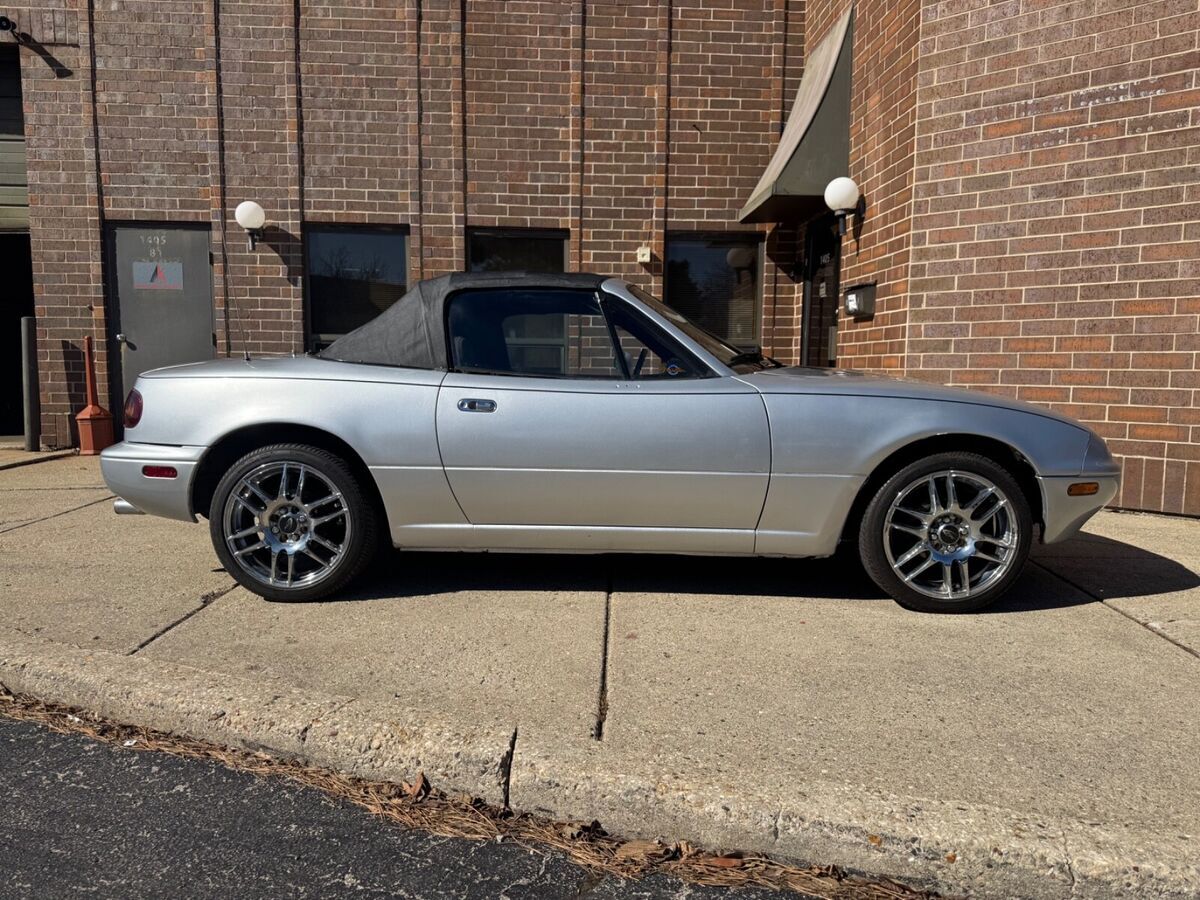 1990 Mazda MX-5 Miata Convertible - 6spd - photo 12