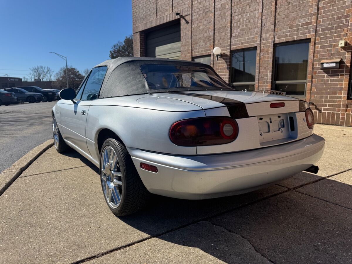1990 Mazda MX-5 Miata Convertible - 6spd - photo 4