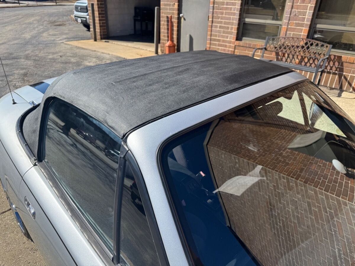 1990 Mazda MX-5 Miata Convertible - 6spd - photo 9