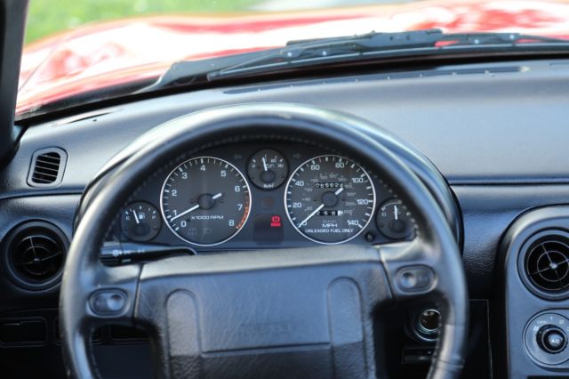 1990 Mazda MX-5 Miata CONVERTIBLE - photo 13
