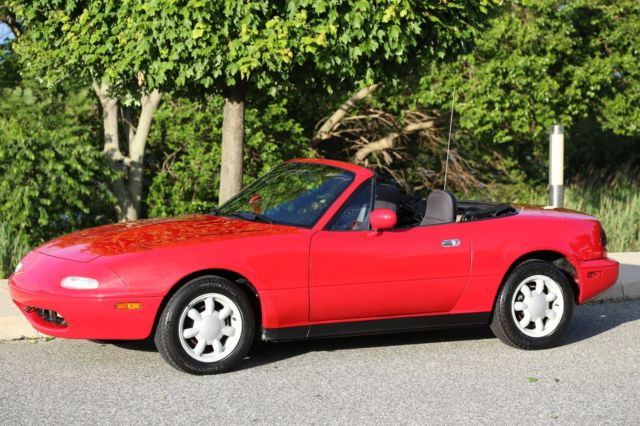 1990 Mazda MX-5 Miata CONVERTIBLE - photo 6