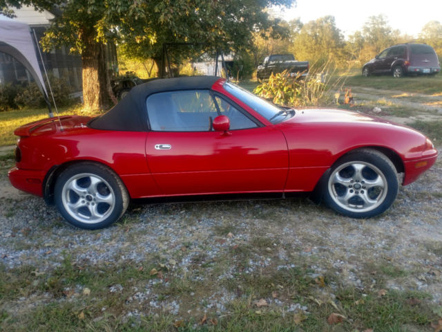 1990 Mazda MX-5 Miata Convertible - photo 3