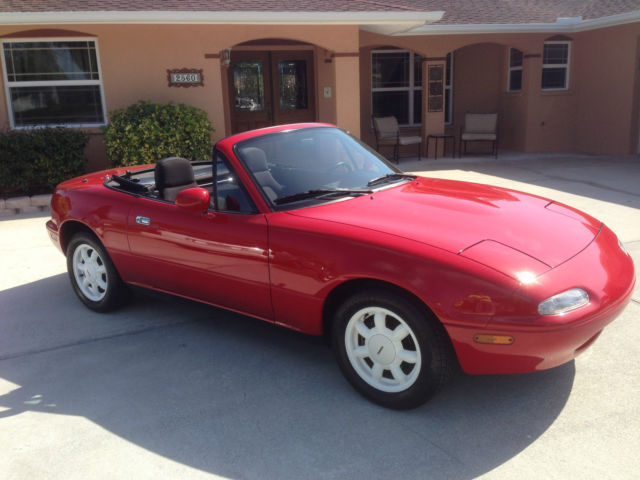 1990 Mazda MX-5 Miata Roadster - photo 3